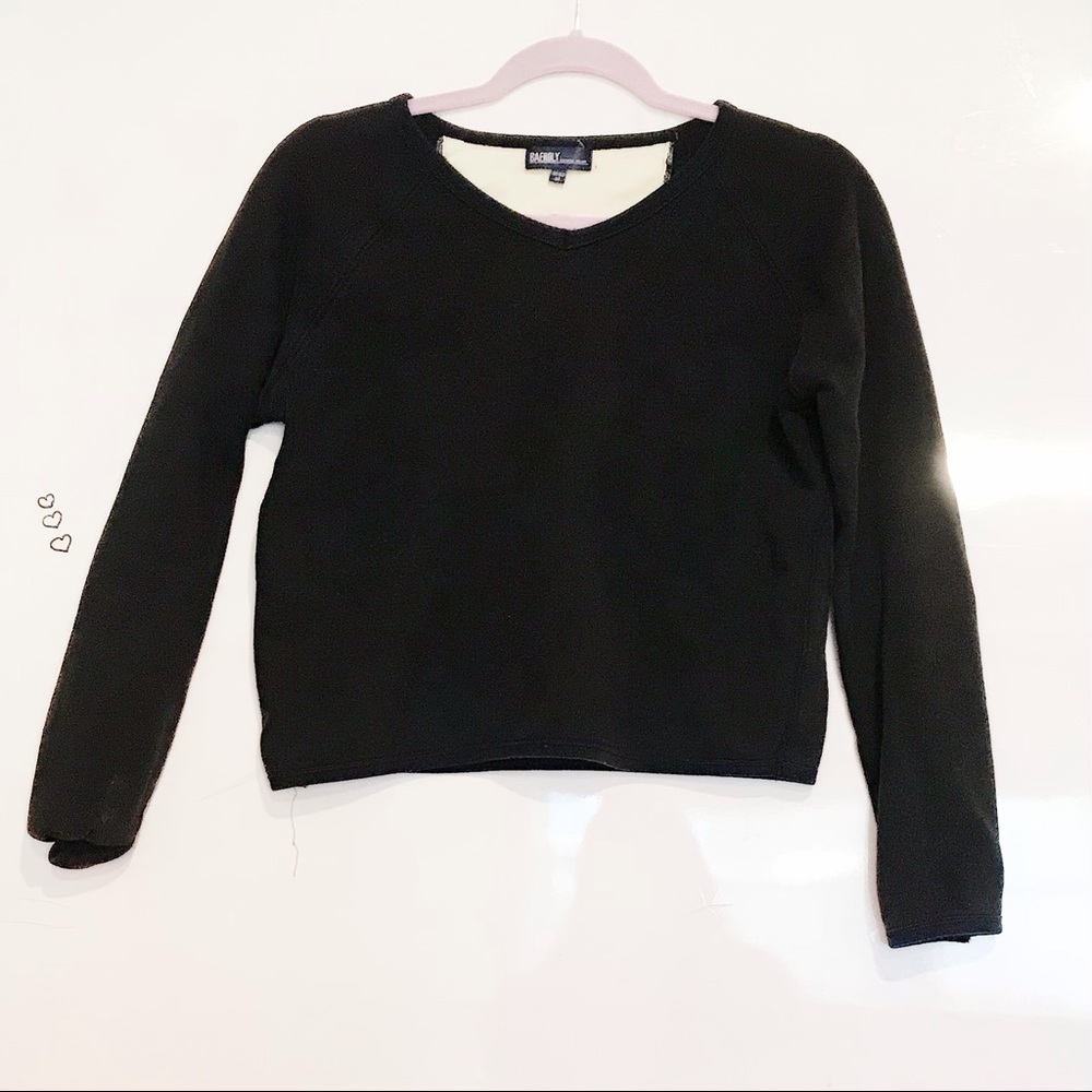 Black Sweatshirt